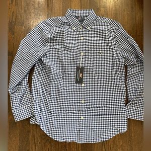 NWT Vineyard Vines Performance Button Down